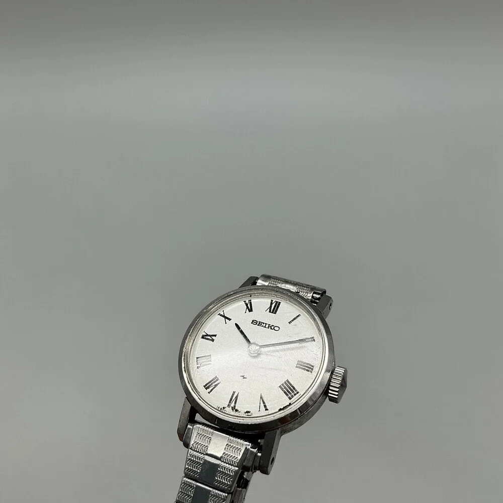 Vintage Seiko Womens Watch 20mm Silver Dial Manual Wind Stainless 11-0030